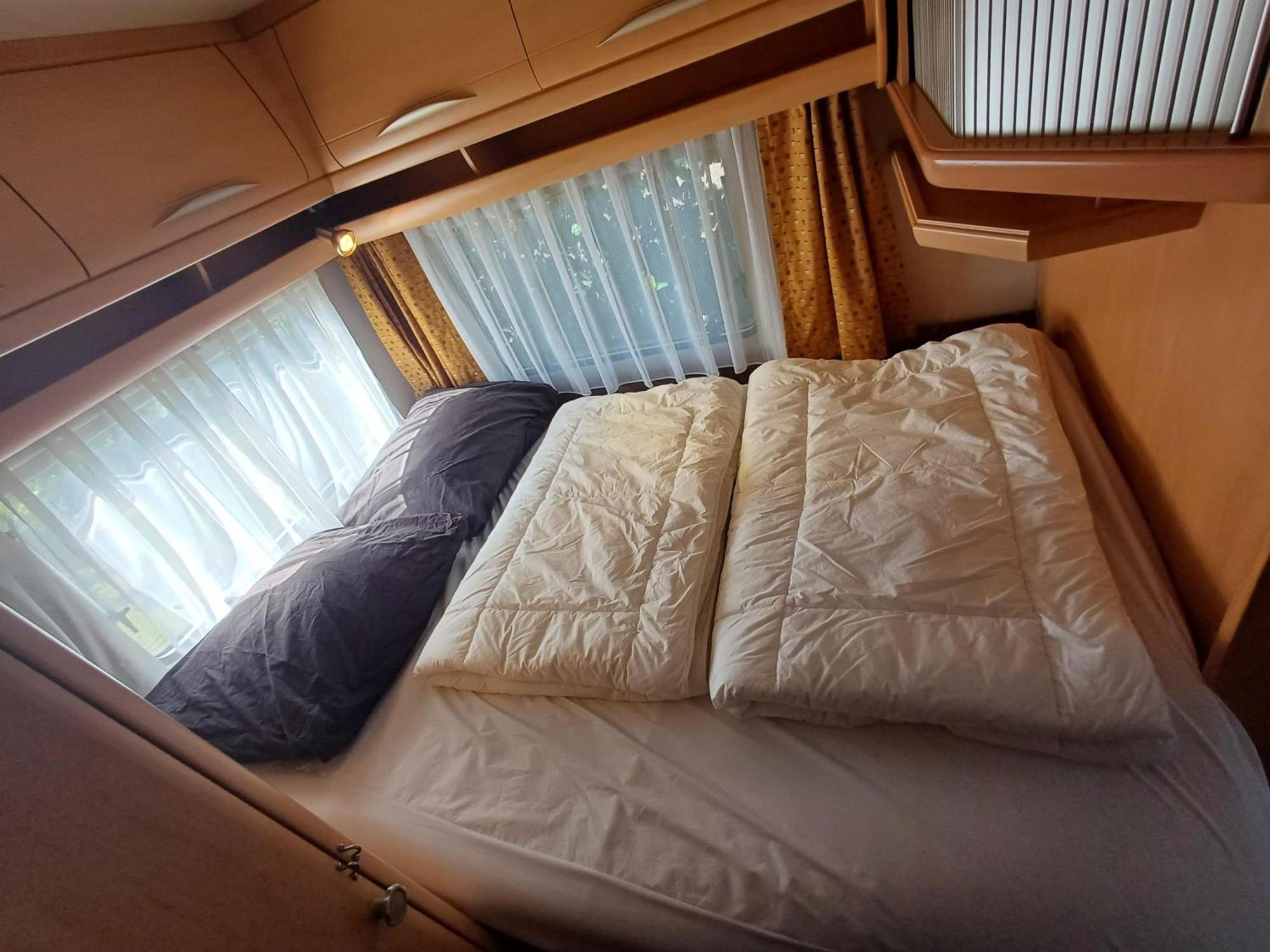 Caravan Petiet Buren  Eksteriør billede